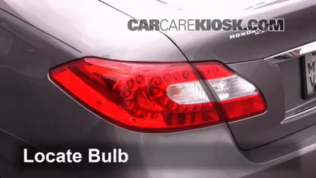 2011 Infiniti M37 X 3.7L V6 Éclairage Feux de position arrière (remplacer ampoule)